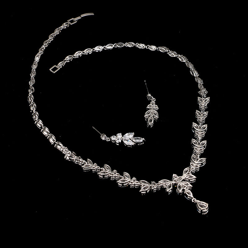Elegant Crystal Alloy Necklace and earrings jewelry set