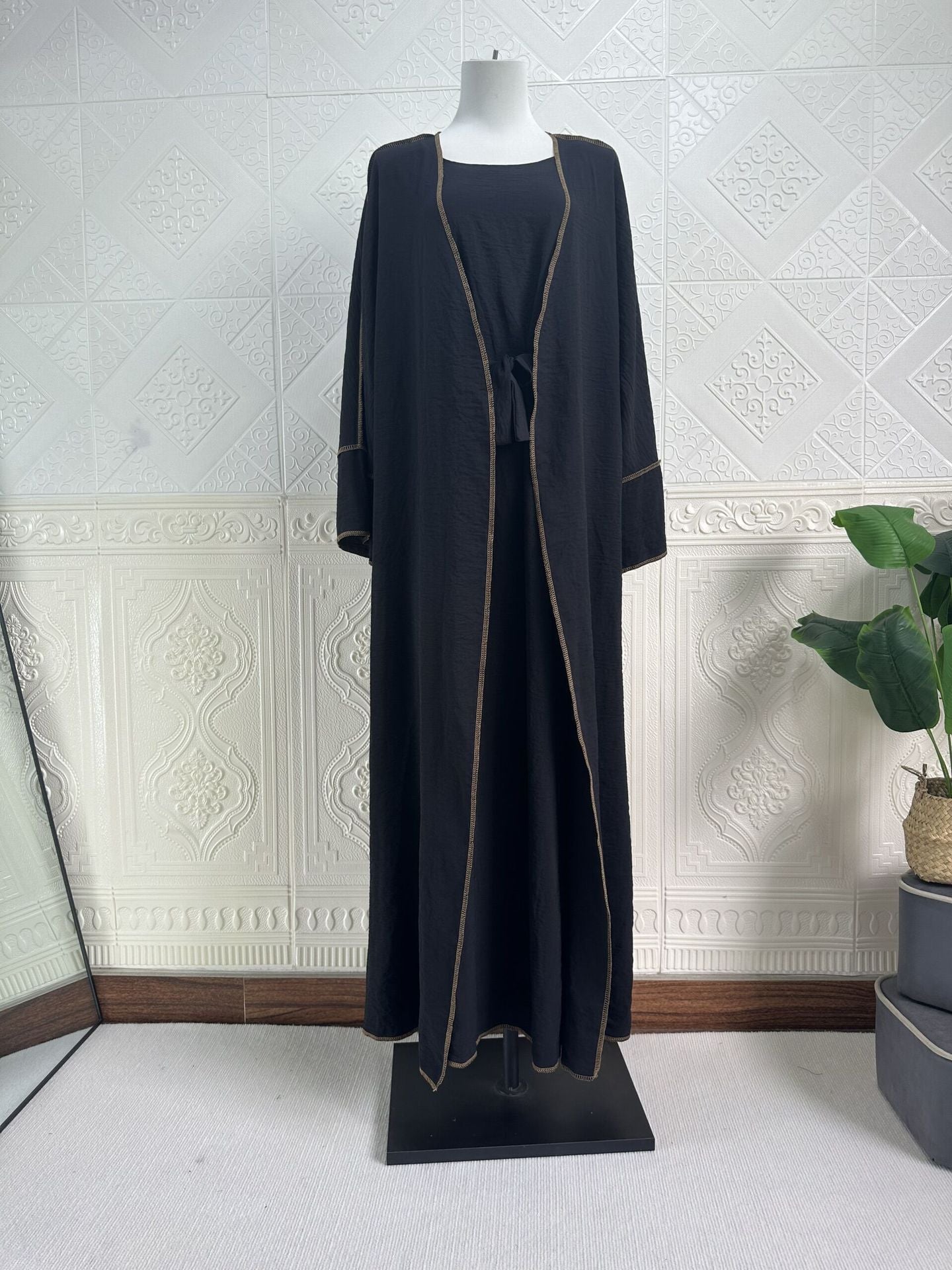 Iranian With Inner Wear & Edge Design Work Abaya (Burkha,kaftan) For Women