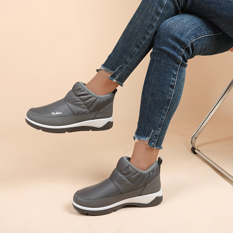 Women's Winter Velvet And Cotton Round Toe Sneakers