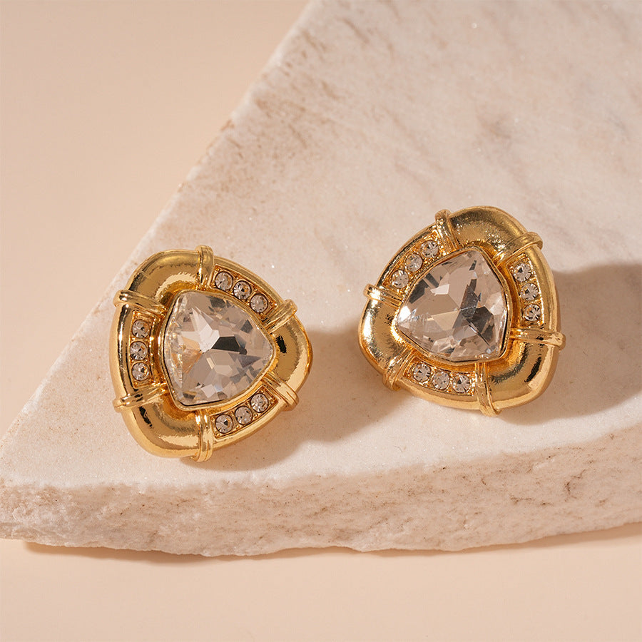 Crystal Diamond-embedded Triangle Geometric Silver Stud Earrings Niche