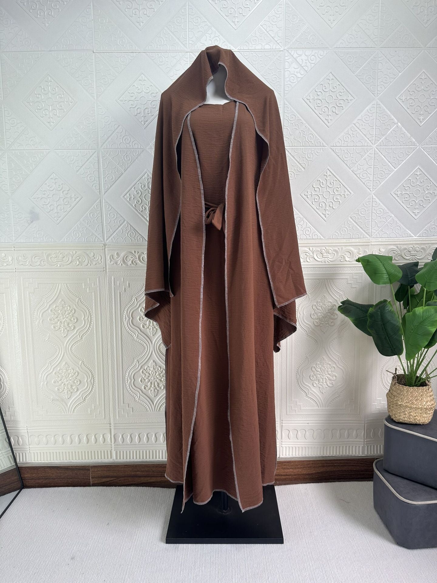 Iranian With Inner Wear & Edge Design Work Abaya (Burkha,kaftan) For Women