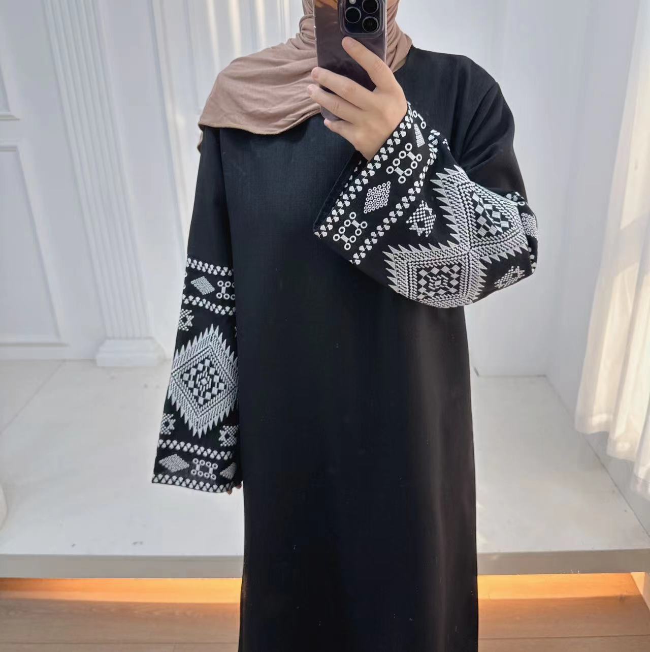 Vintage Embroidered Design Abaya (Burkha,kaftans) For Women