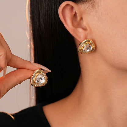 Crystal Diamond-embedded Triangle Geometric Silver Stud Earrings Niche