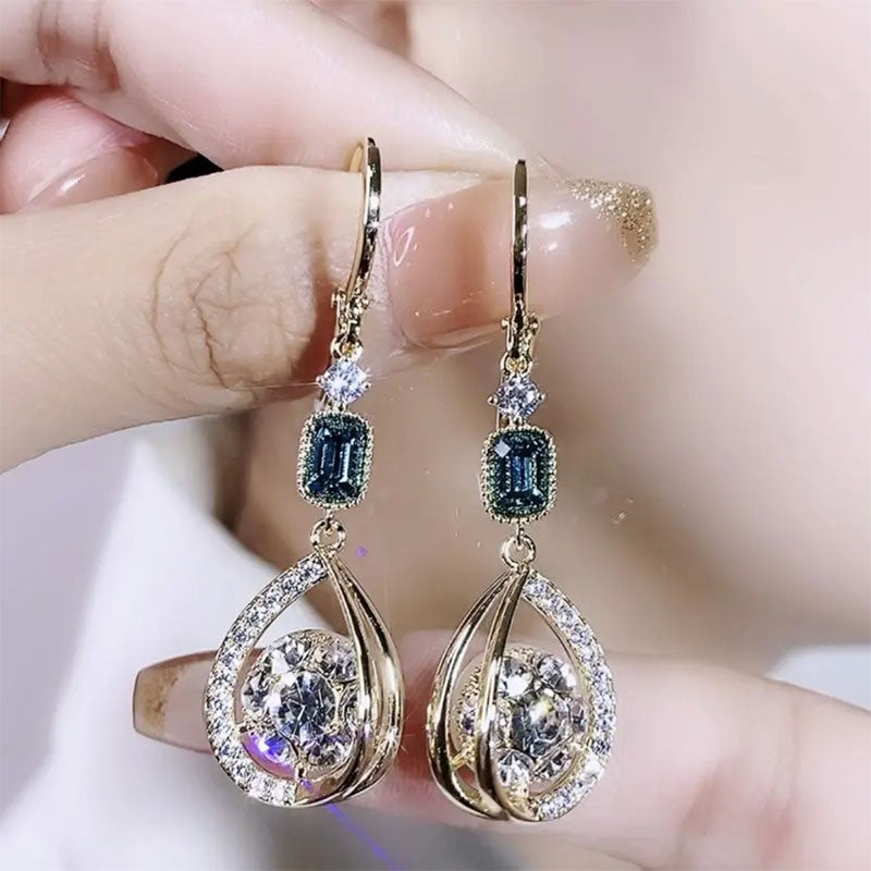 Exquisite Luxury High-grade Diamond-embedded Water Drop Earrings
