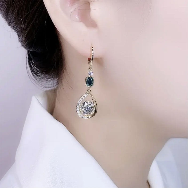 Exquisite Luxury High-grade Diamond-embedded Water Drop Earrings