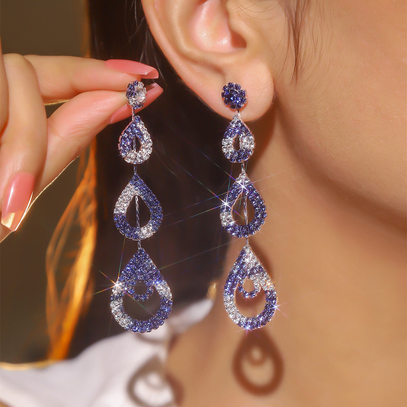 Elegant Rhinestone Long Earrings Niche For Women