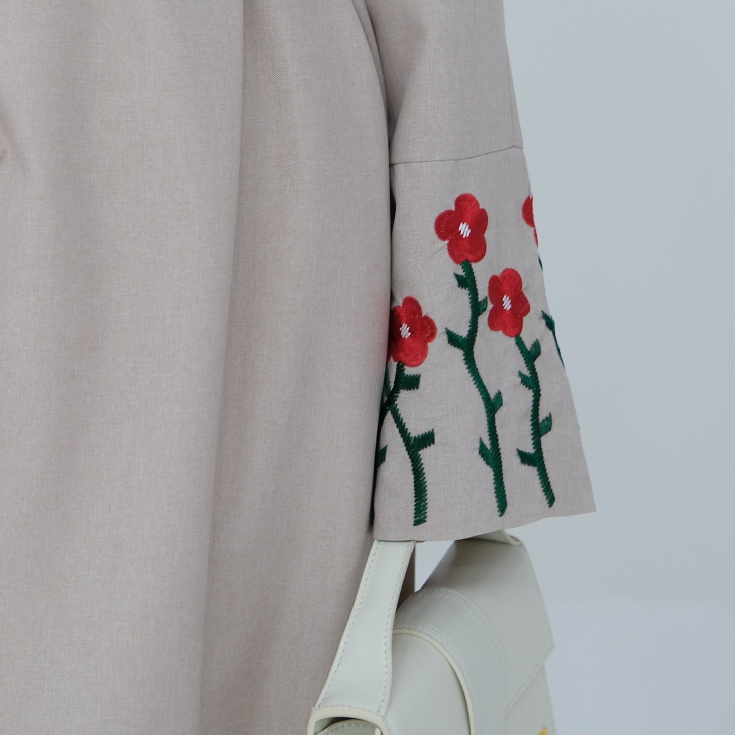 Modest Middle-East Flower Embroidery Abaya ( Burkha,Kaftans) For Women