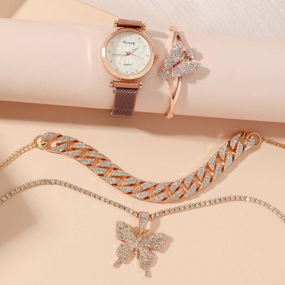 Women's Quartz Wrist Watch With Five-piece Set.