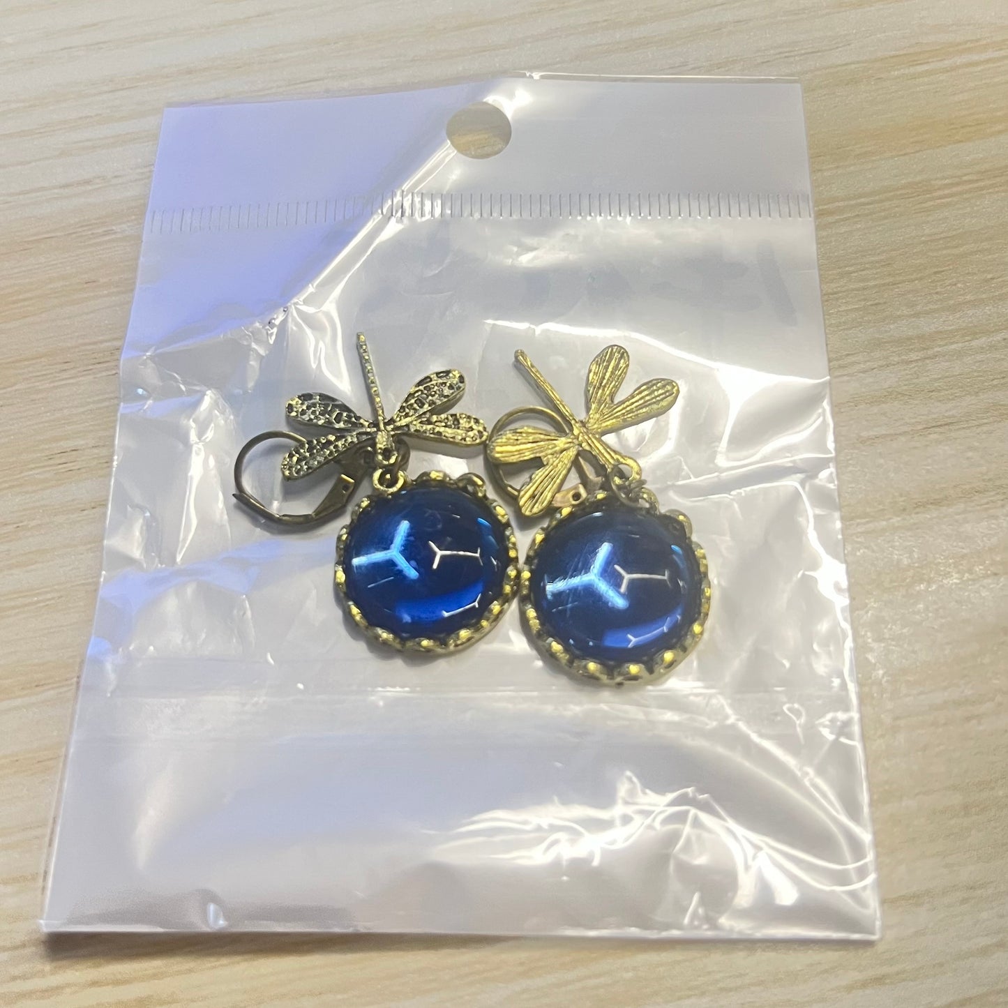 Elegant Women's Earrings Hanging Vintage Dragonfly Pendant Earring