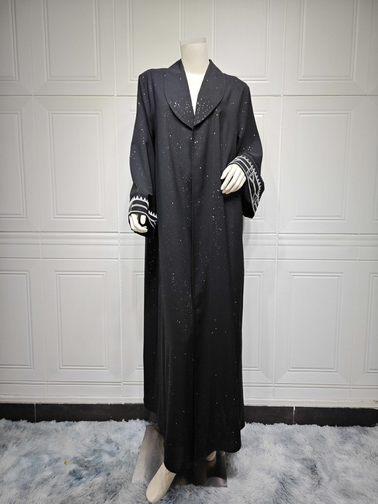 Elegant Modern Middle-East Abaya ( Burkha,Kaftan) For Women