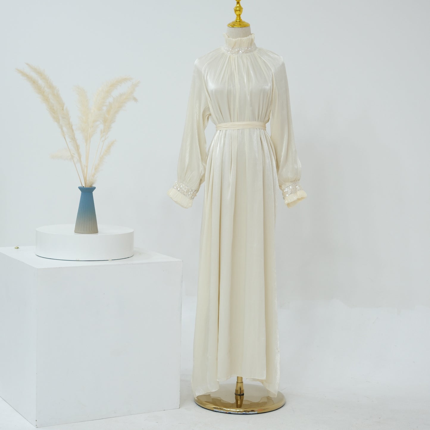 Luxurious & Exquisite Puff Sleeve Abaya (Burkha,kaftans) For Women